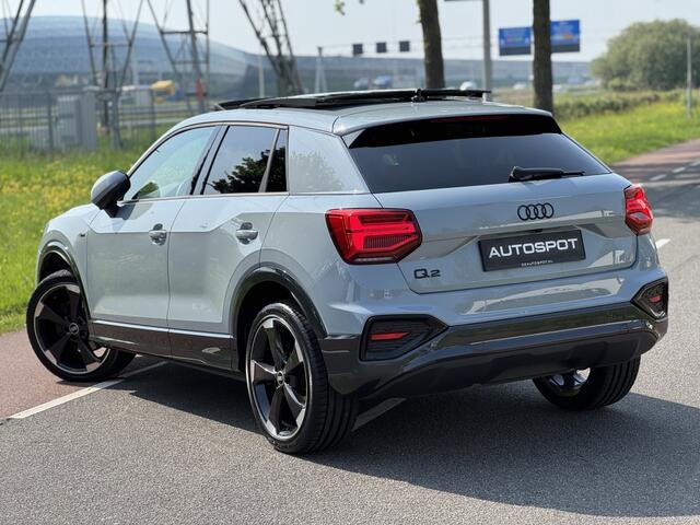 Audi Q2 35 TFSI S-Line Black Edition Pano Sonos Matrix Sfeerverlichting