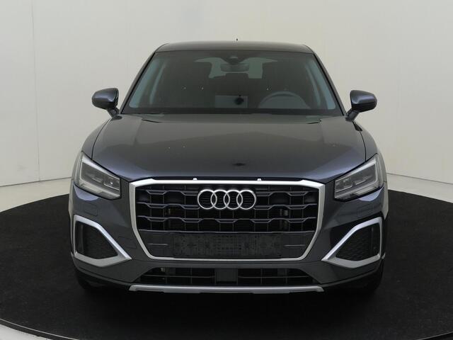 Audi Q2 35 TFSI Pro Line | Achteruitrijcamera | Stoelverwarming | CarPlay | Virtual cockpit | Adaptieve cruise control | Elektrisch inklapbare buitenspiegels | Draadloze telefoonlader |