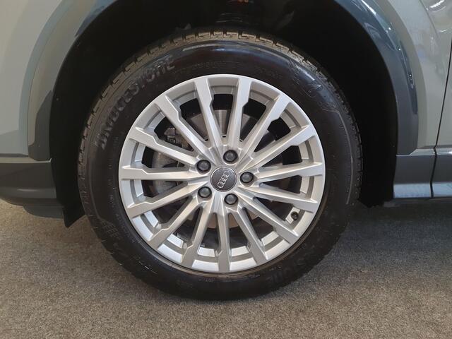Audi Q2 30 TFSI 115pk Design Trekhaak, Panorama dak