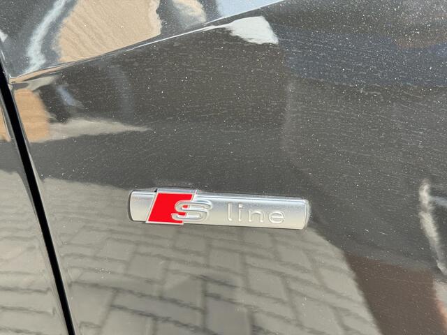 Audi Q2 35 TFSI 150PK S Line,App.Adapcruise,Camera,