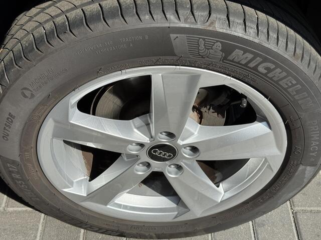 Audi Q2 35 TFSI 150PK S Line,App.Adapcruise,Camera,