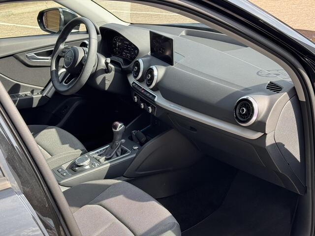 Audi Q2 35 TFSI 150PK S Line,App.Adapcruise,Camera,