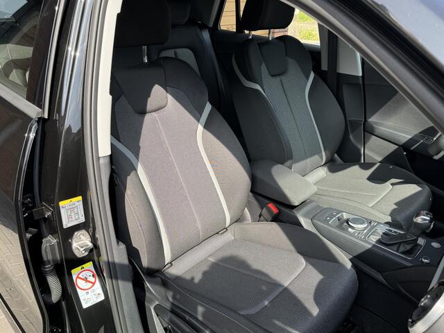 Audi Q2 35 TFSI 150PK S Line,App.Adapcruise,Camera,