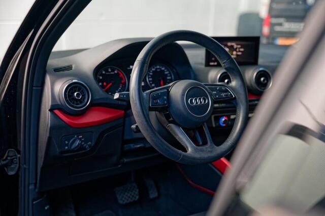 Audi Q2 35 TFSI S Edition Leer, Adaptive Cruise Control, 19" LM velgen