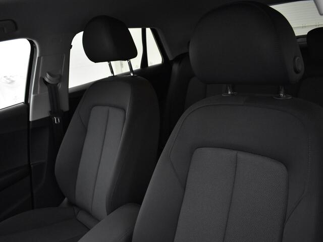 Audi Q2 35 Tfsi 150pk S-tronic Advanced edition · Apple/Android Car Play · Camera · Keyless · Navi · P-Sensoren · 17'' Inch ·