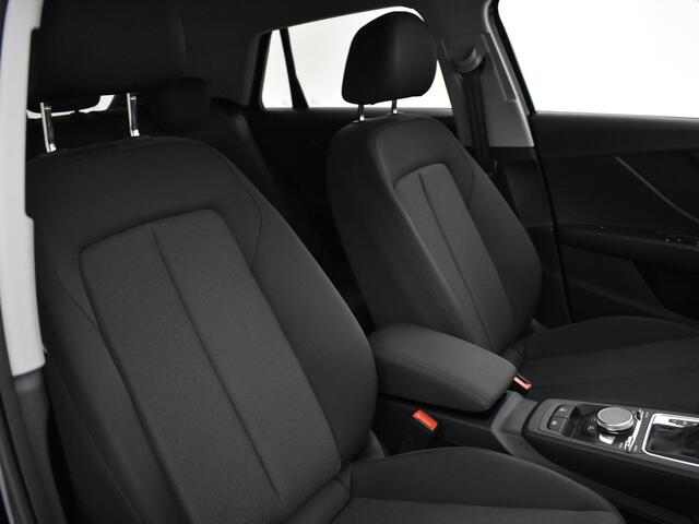 Audi Q2 35 Tfsi 150pk S-tronic Advanced edition · Apple/Android Car Play · Camera · Keyless · Navi · P-Sensoren · 17'' Inch ·