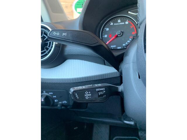 Audi Q2 35 TFSI S Edition |Dealer Onderhouden!|150pk!|