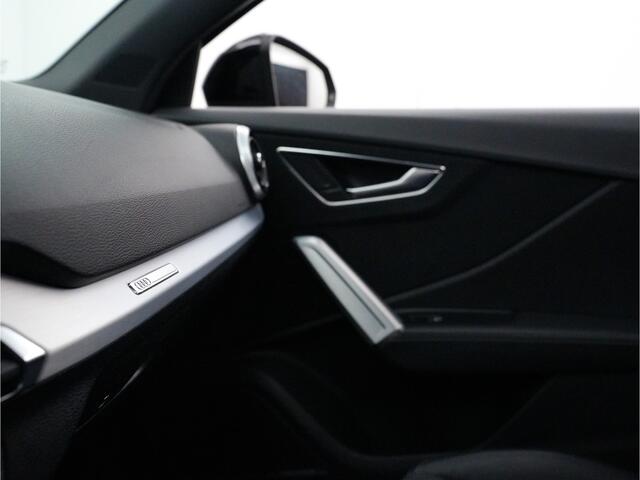 Audi Q2 35 TFSI S Competition Aut- Panoramadak, Bang Olufsen, Virtual Cockpit, Keyless, Xenon Led Matrix