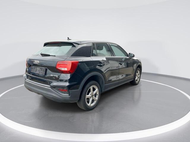 Audi Q2 35 TFSI/150PK Pro Line · Navigatie · Parkeersensoren · App connect