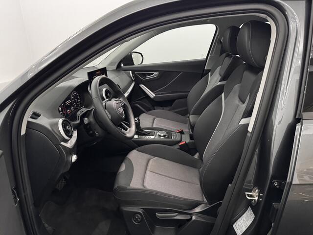 Audi Q2 35 TFSI S-line Clima, Camera, Navi, Winterpakket, Virtual desk, A start stop, Cruise control adaptief