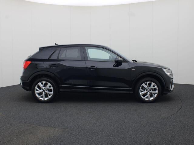 Audi Q2 35 TFSI/150PK S Line · Navigatie · Camera + Parkeersensoren · Stoelverwarming