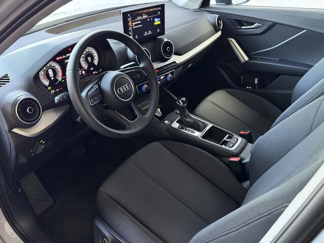Audi Q2 ?2025?35 TFSI ?FACELIFT? S EDITION 150PK VIR.COCKPIT ELEK.KLEP TOUCHSCREEN CARPLAY NAVI CAMERA MATRIX LED STOELVERW. PDC KEYLESS 2025 "Audi rijden begint bij Topautos.nl - 20 Audi topmodellen direct op voorraad!"