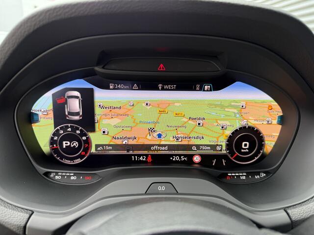Audi Q2 40 TFSI Quattro S-LINE Pano/B&O/Camera/Apple