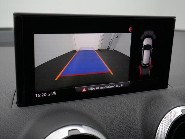 Audi Q2 35 TFSI 150 pk S-tronic S Edition | LED | Achteruitrijcamera | Adaptive Cruise | Side Assist | 18 inch