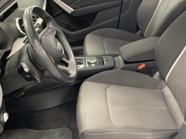 Audi Q2 35 TFSI Advanced edition AUTOMAAT | TREKHAAK | ELEKTRISCH PANORAMADAK | NAVIGATIE | 18" LICHTMETALEN VELGEN