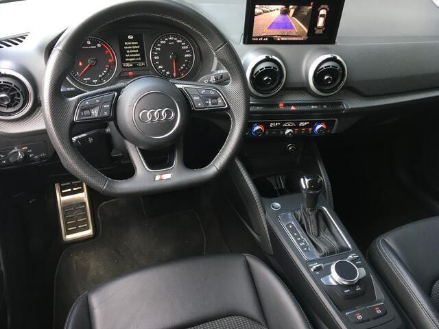 Audi Q2 35 TFSI S-line Black Edition