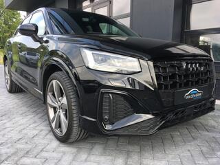 audi-q2-35-tfsi-s-line-black-editio