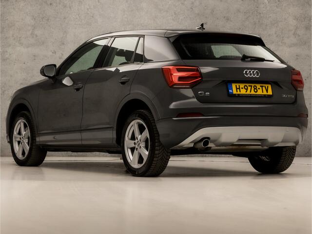 Audi Q2 30 TFSI Sport Automaat (GROOT NAVI, CLIMATE, STOELVERWARMING, SPORTSTOELEN, LED KOPLAMPEN, CRUISE, PARKEERSENSOREN, NIEUWE APK, NIEUWSTAAT)