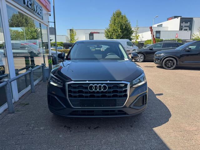 Audi Q2 35 TFSI Business Edition
