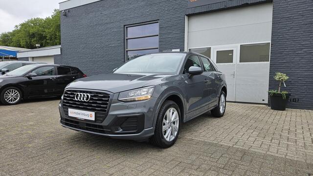 Audi Q2 30 TFSI Sport | NANOGRIJS + OPTIEK ZWART | 1e EIGENAAR | DEALER ONDERHOUDEN