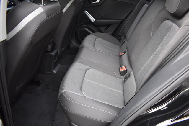 Audi Q2 30 TFSI Sport S line Edition / Parkeersensoren / LED / Multimedia / Cruise Control / Navigatie