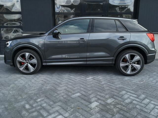 Audi Q2 35 TFSI S-line Black Audi fabr.gar. 08-2028