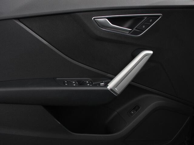 Audi Q2 35 TFSI 150pk Automaat S Edition | Navigatie | Camera | Adaptive Cruise Control | LED Matrix | Elektrische Achterklep | Keyless Entry |