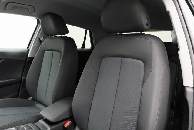 Audi Q2 35 TFSI 150 pk S-tronic Advanced edition / S-Line | Stoelverwarming | Cruise control | Climatronic | Apple Carplay / Android Auto | 17 inch