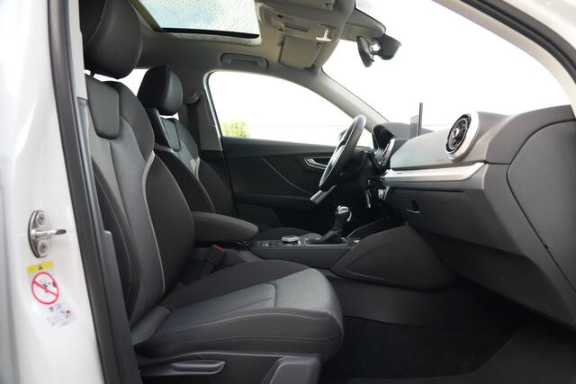 Audi Q2 35 TFSI S Edition 150pk Panoramadak/Stoelverwarming/Camera