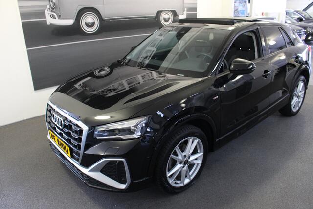 Audi Q2 35 TFSI S-Line Edition Automaat Navigatie | Panoramadak | El. achterklep | Camera