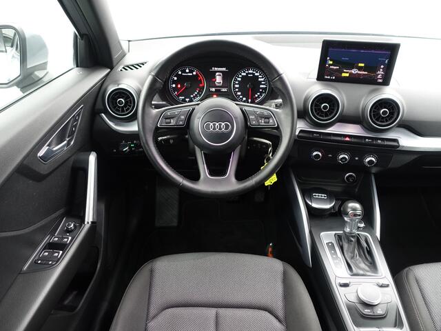 Audi Q2 1.4 TFSI 150pk S Line Black Optic Aut- Sport Interieur, Navigatie, Park Assist, Cruise, Trekhaak