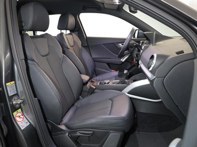 Audi Q2 35 TFSI S Edition 150pk AUT| Navi| 17'LM-velgen| extra geting glas| Matrix LED