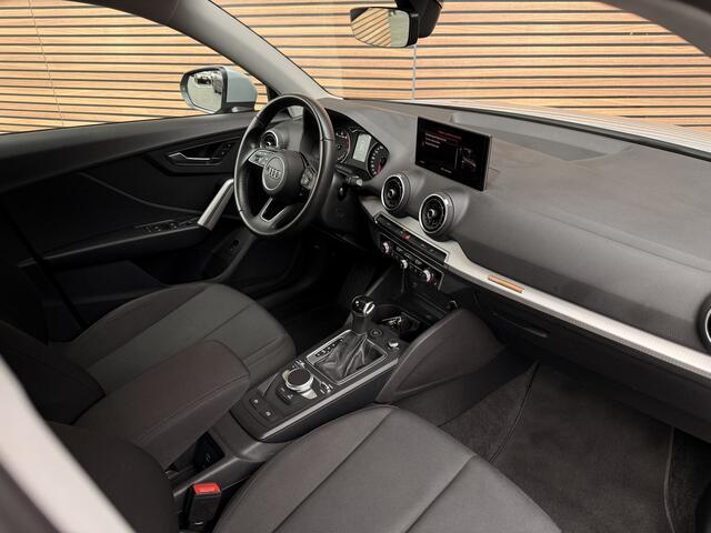 Audi Q2 35 TFSI Business Edition Camera / Clima / Stoelverwarming / Carplay