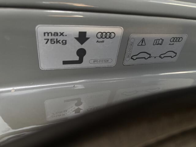 Audi Q2 35 TFSI S-line ACC CarPlay