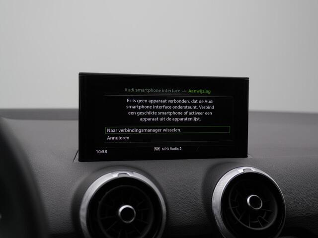 Audi Q2 35 TFSI 150 pk S-tronic S-Line | Panoramadak | Matrix LED | Achteruitrijcamera | Stoelverwarming | Adaptive Cruise