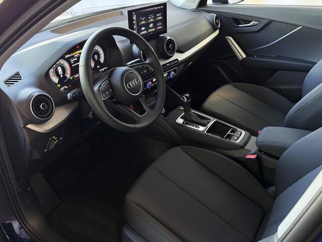Audi Q2 35 TFSI 1.5 S EDITION FACELIFT 150 PK VIR.COCKPIT TOUCHSCREEN CARPLAY NAVI CAMERA LED STOELVERW. PDC 2025 "Audi rijden begint bij Topautos.nl - 20 Audi topmodellen direct op voorraad!"