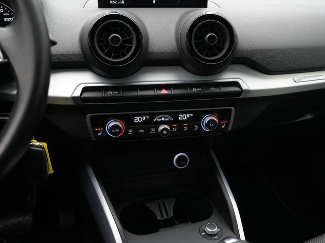 Audi Q2 1.4 TFSI 150 pk S-tronic CoD Sport Pro Line | Stoelverwarming | Navigatie | Parkeersensoren achter