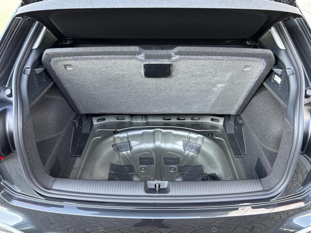 Audi Q2 Advanced edition 35 TFSI 150 PK | Adaptive Cruise Control | Assistentie pakket Parking