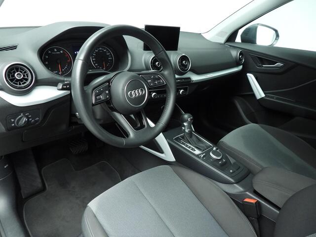 Audi Q2 35 TFSI CoD S-Tronic S-line | Trekhaak | Stoelverwarming | Parkeersens. | MMI Navi | 18"
