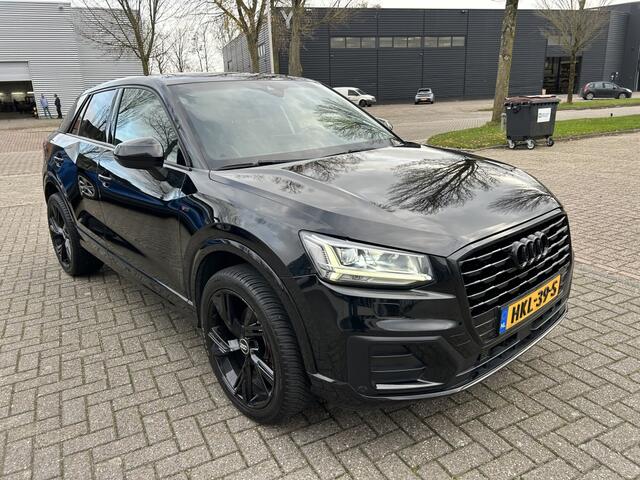Audi Q2 1.0 TFSI Sport S-LINE LED DIGITAAL DISPLAY.