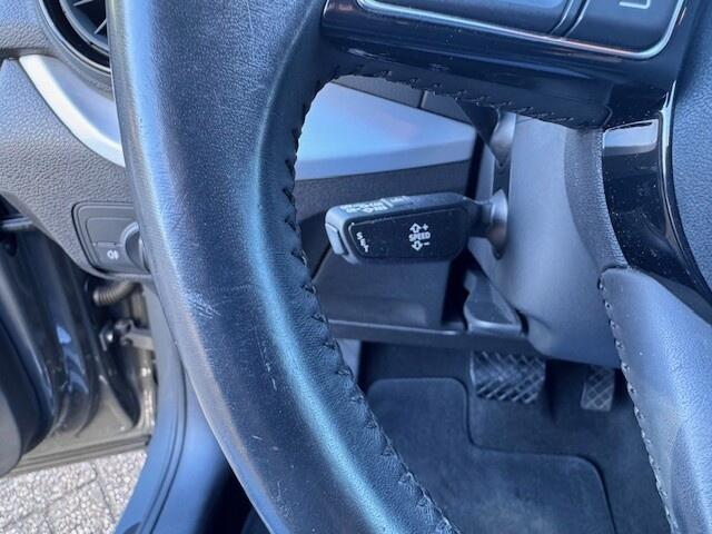 Audi Q2 1.4 TFSI S-Line 150pk Design Automaat. Stoelverw.