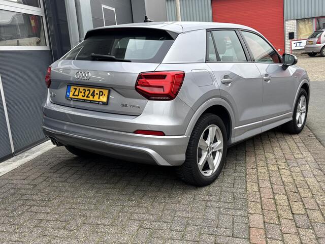 Audi Q2 35 TFSI CoD Sport S line Edition PDC