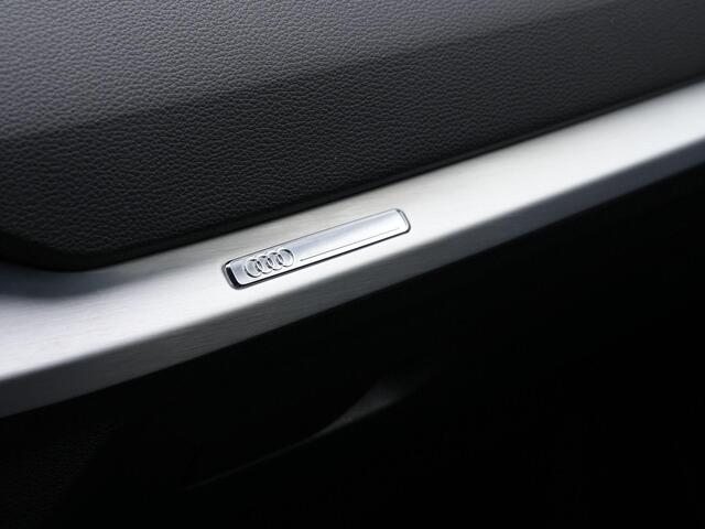 Audi Q2 35 TFSI 150 pk S-tronic S Edition / S-Line | Matrix LED | Navigatie | Parkeersensoren achter