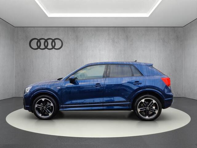 Audi Q2 35 TFSI S-line Black Sonos Pano