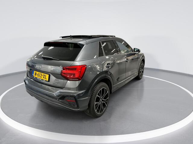 Audi Q2 35 TFSI 150pk S-tronic S Edition · Panoramadak · Apple/Android Car Play · Stoelverwarming · Navigatie · 17'' Inch ·