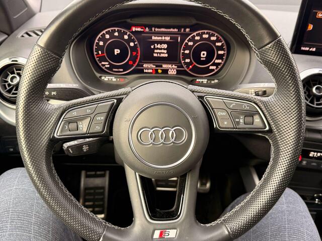 Audi Q2 35 TFSI S Edition 150pk Automaat | Trekhaak | Stoelverwarming | Elek Achterklep | Navigatie | S-line