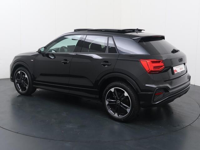 Audi Q2 35 TFSI S Edition | 150 PK | Automaat | Multifunctioneel stuurwiel | Adaptive Cruisecontrol | Stoelverwarming | Panoramadak |