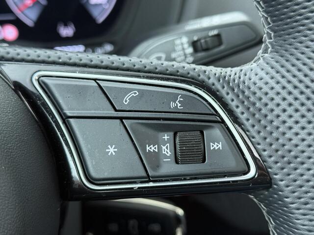 Audi Q2 35 TFSI S Edition | 150 PK | Automaat | Panoramadak | Adaptive Cruisecontrol | Stoelverwarming |