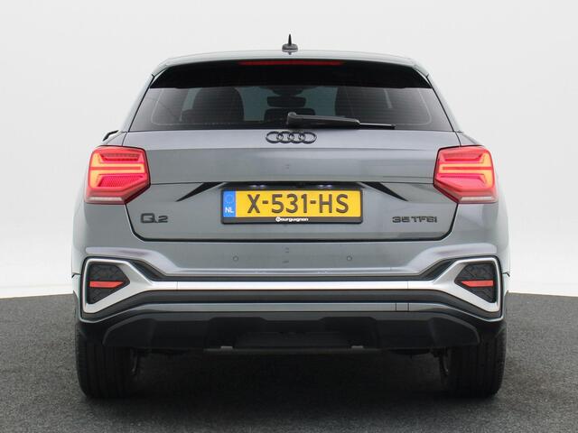 Audi Q2 35 TFSi S Edition 150 Pk Automaat | Zwart Optiek | Virtual Cockpit | Camera | LED | Trekhaak | 17 Inch | 41.329 Km!!