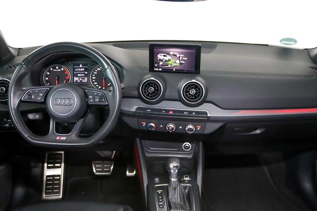 Audi Q2 1.4 TFSI CoD 2x S-line, Panoramadak, LED, Cruise Control, Navigatie, Bluetooth